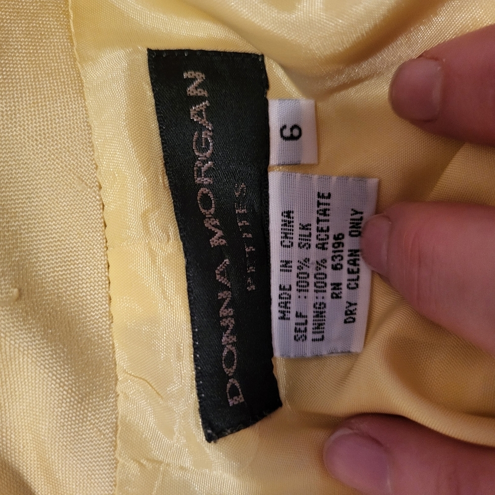 Donna Morgan lemon yellow silk suit - Picture 3 of 7